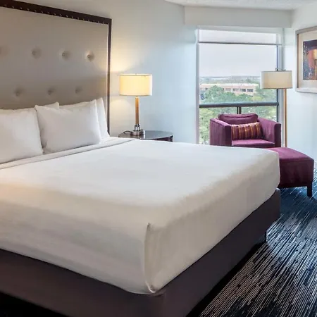 Sonesta Hotel Houston Iah Airport Exterior photo